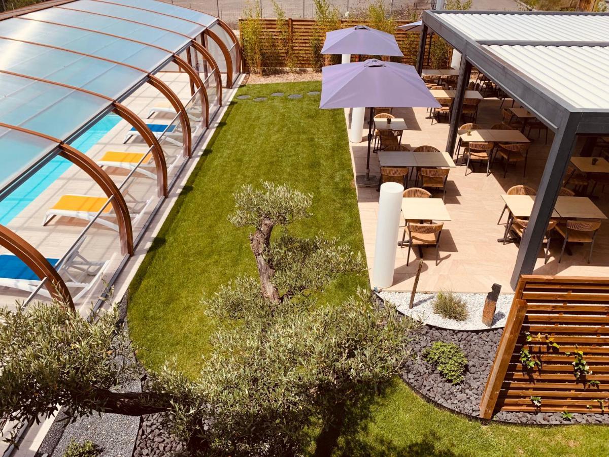 Logis Hotel Restaurant Le Clos Fleuri Castelnaudary Exterior photo