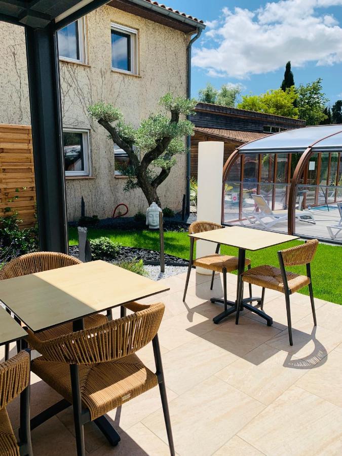 Logis Hotel Restaurant Le Clos Fleuri Castelnaudary Exterior photo
