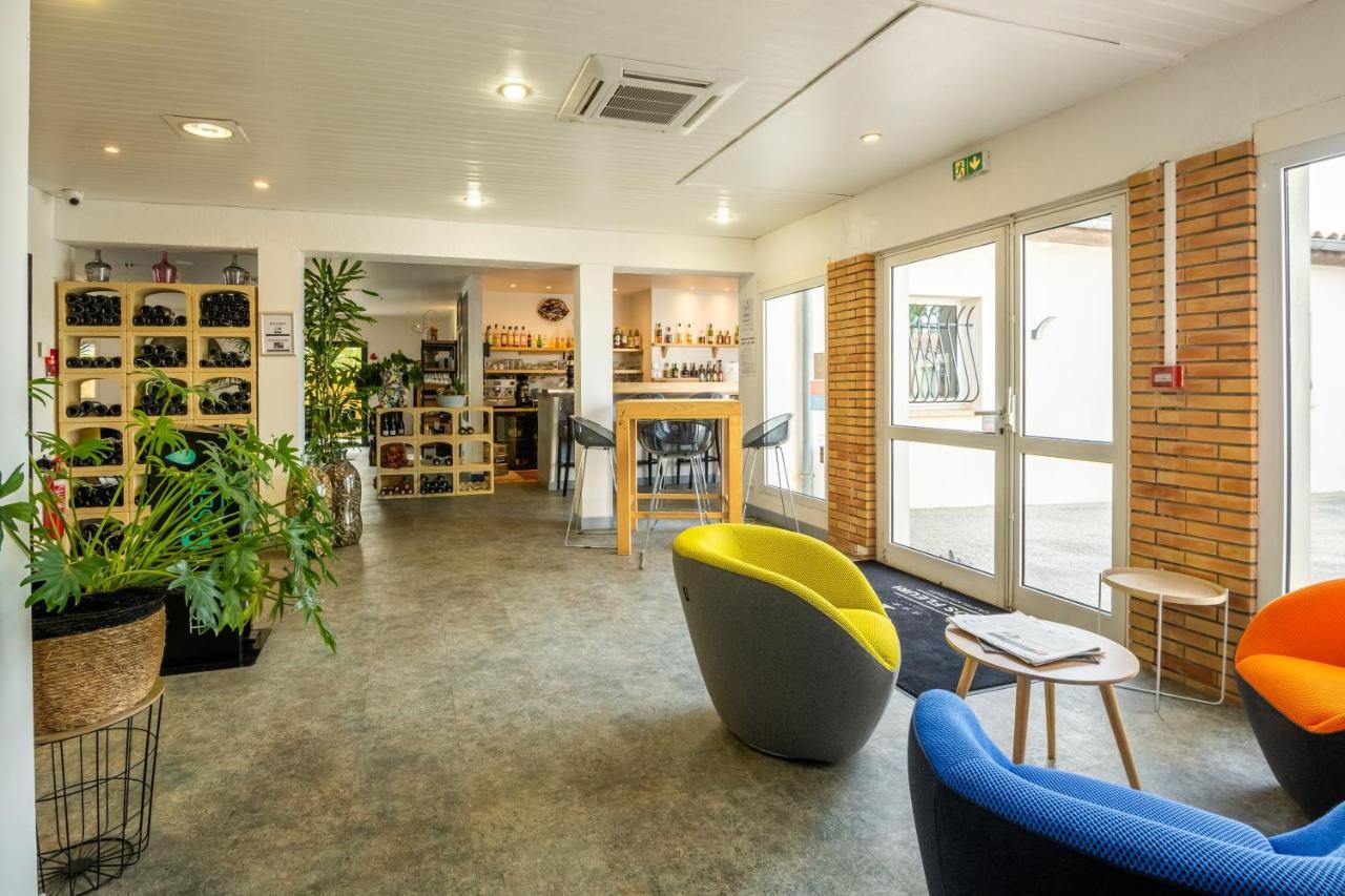 Logis Hotel Restaurant Le Clos Fleuri Castelnaudary Exterior photo
