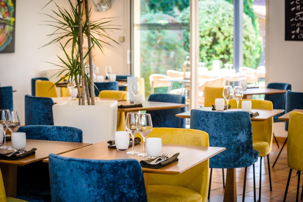 Logis Hotel Restaurant Le Clos Fleuri Castelnaudary Exterior photo